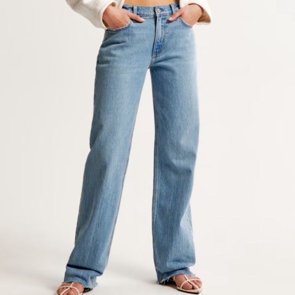 Abercrombie & Fitch Denim - Abercrombie & Fitch Vintage Low Rise Stretch Baggy Jean Medium Wash Size 31/12R